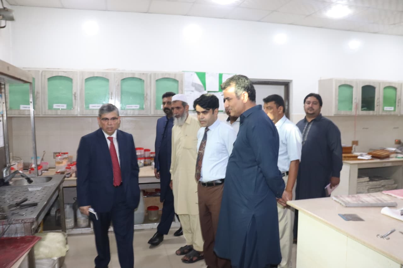 Vice Chancellor Visit to Pharmacology and Pathology Departments